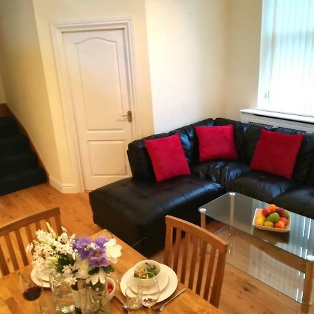 Modern, 2 Bedroom Apartment With Sofa Bed, Uplands, Swansea Exterior photo